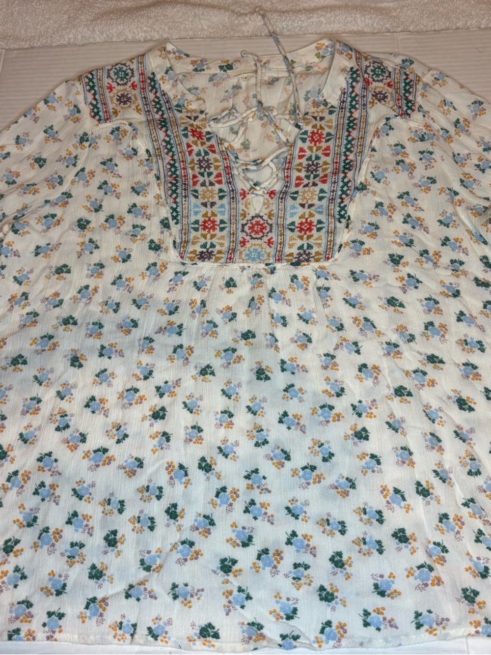 Democracy Cream Floral Embroidered Peasant Blouse